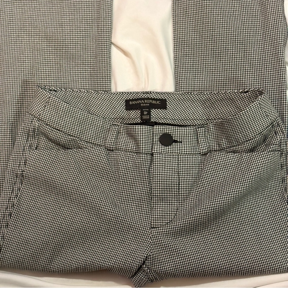 Banana Republic Black & White Houndstooth Skinny Pants - Picture 5 of 6